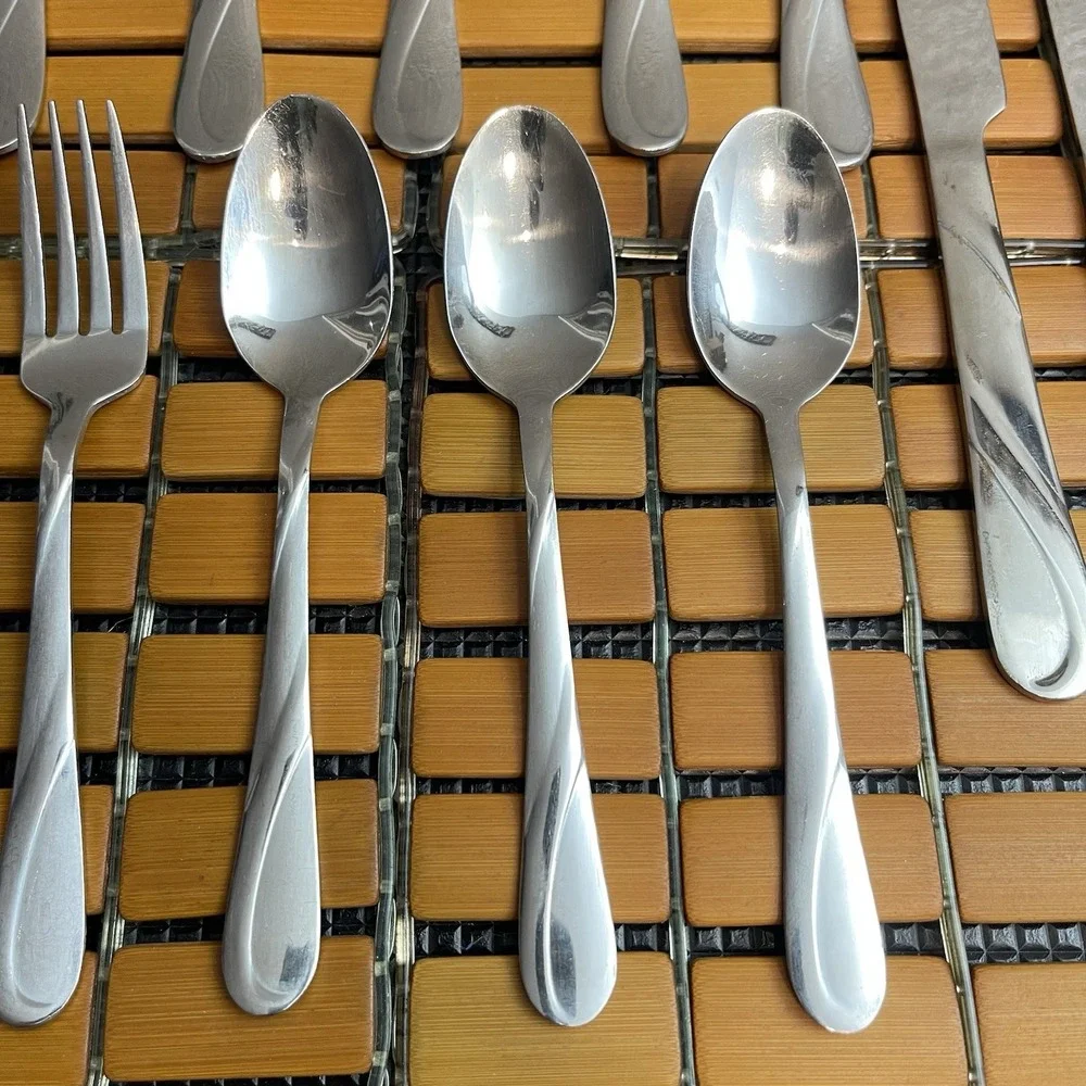 Pfaltzgraff Stainless Lot of 15 Piece Flatware Partial Service Replacements